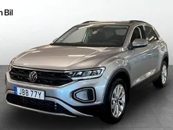 Silver Begagnad 2024 VW T-Roc Life SUV | 319 900 kr (Dyr)