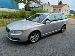 Grå Begagnad 2013 Volvo V70 Momentum Kombi | 105 000 kr (Marknadspris)