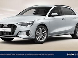 Vit (glaciärvit metallic) Begagnad 2023 Audi A3 Sportback e-tron Advanced Plus Sedan | 228 000 kr (Superpris)