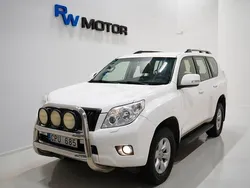 Vit Begagnad 2012 Toyota Land Cruiser SUV | 279 900 kr