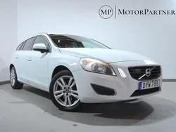 Vit Begagnad 2012 Volvo V60 Summum Kombi | 79 900 kr (Bra pris)