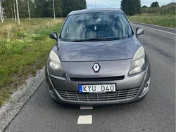 Grå Begagnad 2011 Renault Grand Scénic III Minibuss | 42 999 kr (Superpris)