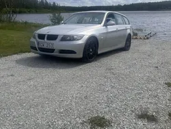 Grå Begagnad 2006 BMW 320 Comfort Edition Kombi | 48 000 kr (Marknadspris)