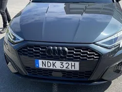 Grå Begagnad 2024 Audi A3 S-Line Sedan | 327 000 kr (Bra pris)