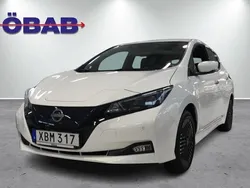 Vit Begagnad 2022 Nissan Leaf N-Connecta Halvkombi | 289 900 kr (Dyr)