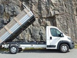 Vit Begagnad 2019 Peugeot Boxer Van | 234 000 kr