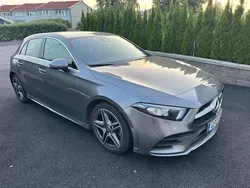 Grå Begagnad 2022 Mercedes A180 AMG Halvkombi | 269 000 kr (Marknadspris)