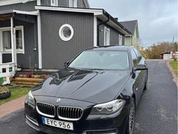 Svart Begagnad 2015 BMW 520 Sedan | 145 000 kr (Bra pris)