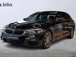 Svart Begagnad 2019 BMW 520 M Sport Kombi | 319 900 kr (Bra pris)