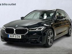 Svart Begagnad 2021 BMW 520 Kombi | 349 900 kr (Bra pris)