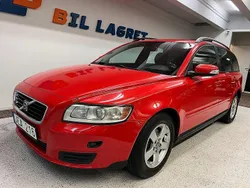Röd Begagnad 2008 Volvo V50 Kinetic Kombi | 54 900 kr (Marknadspris)