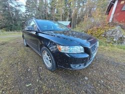 Svart Begagnad 2007 Volvo V50 Momentum Kombi | 6 500 kr (Superpris)