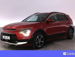 Röd Begagnad 2022 Kia Niro Advance SUV | 349 900 kr (Lite dyr)