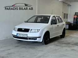 Vit Begagnad 2003 Skoda Fabia Halvkombi | 24 900 kr