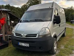 Grå Begagnad 2008 Nissan Interstar Van | 54 000 kr