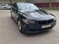 Svart Begagnad 2016 BMW 520 Kombi | 122 900 kr (Bra pris)