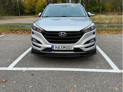 Silver Begagnad 2017 Hyundai Tucson SUV | 167 000 kr (Marknadspris)