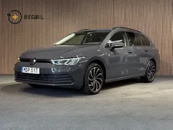 Grå Begagnad 2021 VW Golf VIII Kombi | 257 900 kr (Marknadspris)