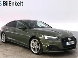 Mörkgrön Begagnad 2022 Audi A5 Sportback Advanced Halvkombi | 309 900 kr (Marknadspris)