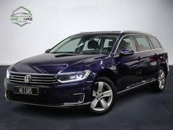 Blå Begagnad 2018 VW Passat GTE Kombi | 179 900 kr (Marknadspris)