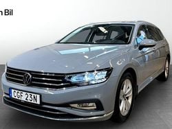 Grå Begagnad 2023 VW Passat Elegance Kombi | 309 500 kr (Bra pris)