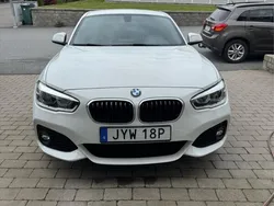 Vit Begagnad 2019 BMW 120 M Sport Halvkombi | 230 000 kr (Marknadspris)