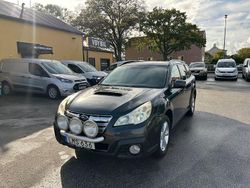 Mörkgrå (gråmet) Begagnad 2014 Subaru Outback SUV | 87 000 kr (Dyr)