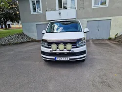 Vit Begagnad 2017 VW T6 Van | 180 000 kr (Dyr)