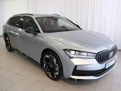 Silver Ny 2025 Skoda Superb SportLine Kombi | 518 700 kr (Dyr)