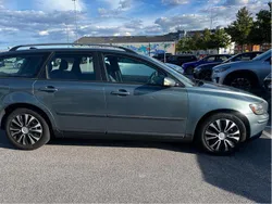 Grön Begagnad 2005 Volvo V50 Kombi | 30 000 kr