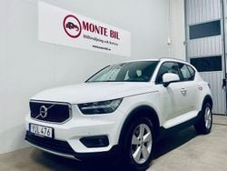 Vit Begagnad 2018 Volvo XC40 Momentum SUV | 269 900 kr (Marknadspris)