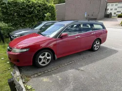 Röd Begagnad 2006 Honda Accord Sport Kombi | 8 000 kr (Superpris)