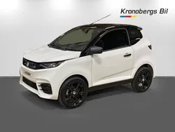 Vit/röd Begagnad 2020 Aixam City | 195 000 kr