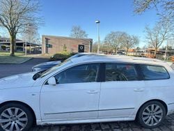 Vit Begagnad 2010 VW Passat Sportline Kombi | 50 000 kr (Bra pris)
