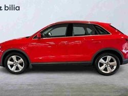 Röd Begagnad 2014 Audi Q3 SUV | 139 000 kr