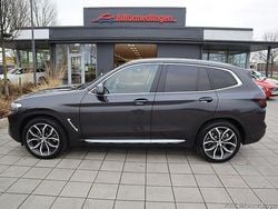 Grå samma som bilen Begagnad 2023 BMW X3 SUV | 374 900 kr (Superpris)