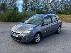 Grå Begagnad 2009 Renault Clio GrandTour Kombi | 25 900 kr (Lite dyr)