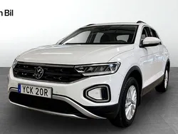 Vit Begagnad 2022 VW T-Roc Life SUV | 264 900 kr (Marknadspris)