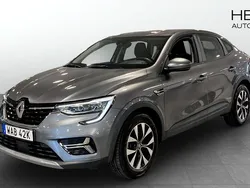 Grå (grey) Begagnad 2022 Renault Arkana SUV | 224 900 kr (Marknadspris)