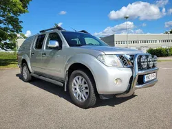 Silver Begagnad 2014 Nissan Navara Pickup | 137 500 kr (Marknadspris)