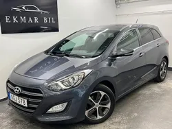 Mörkgrå (grå) Begagnad 2016 Hyundai i30 Kombi | 114 900 kr (Marknadspris)