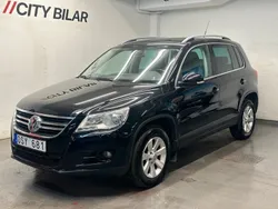 Svart Begagnad 2008 VW Tiguan SUV | 99 900 kr (Marknadspris)