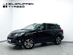 Svart Begagnad 2014 Toyota RAV4 SUV | 159 900 kr (Marknadspris)