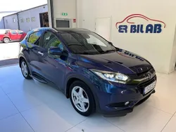 Blå Begagnad 2017 Honda HR-V Executive SUV | 139 900 kr (Marknadspris)