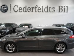 Grå Begagnad 2015 Ford Mondeo Titanium Kombi | 139 900 kr (Marknadspris)