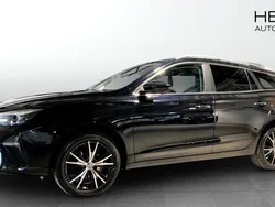Svart (black) Begagnad 2022 MG MG5 EV Luxury Kombi | 224 900 kr (Bra pris)