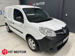 Vit Begagnad 2020 Renault Kangoo Minibuss | 109 400 kr (Marknadspris)
