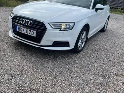 Vit Begagnad 2019 Audi A3 Sportback Proline Halvkombi | 191 000 kr (Marknadspris)