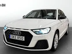 Vit Begagnad 2022 Audi A1 Sportback Proline Halvkombi | 209 000 kr (Bra pris)