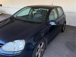 Blå Begagnad 2007 VW Golf V Halvkombi | 19 000 kr (Superpris)
